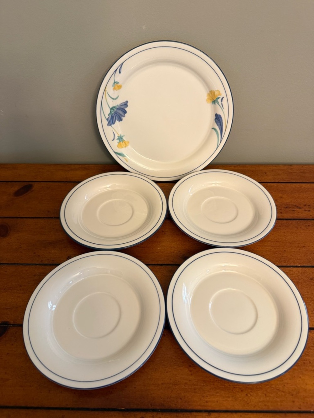 Buttercups on Blue and For the Blue by LENOX (1) Salad Plate and (4) Saucers